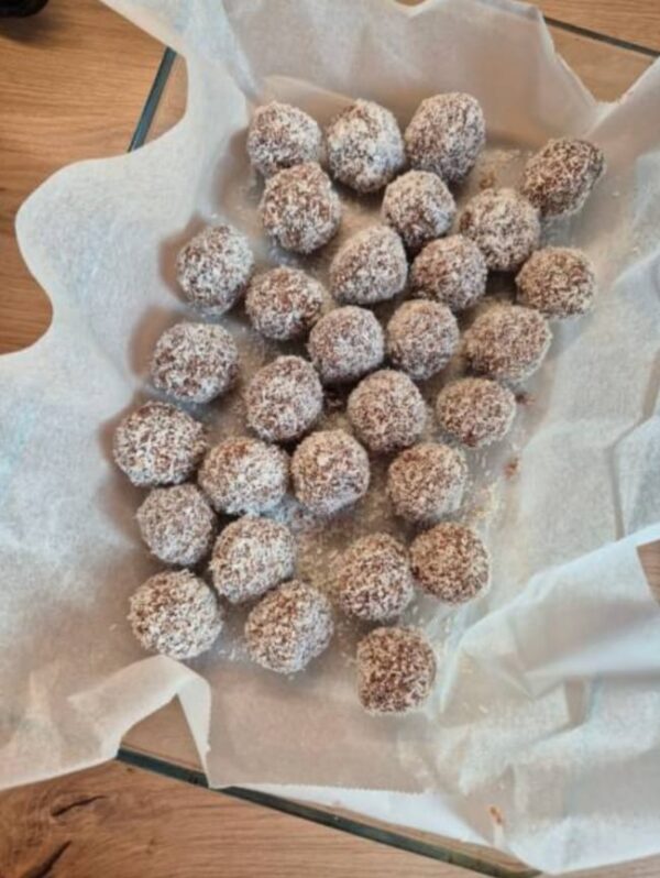 ENERGY BALLS